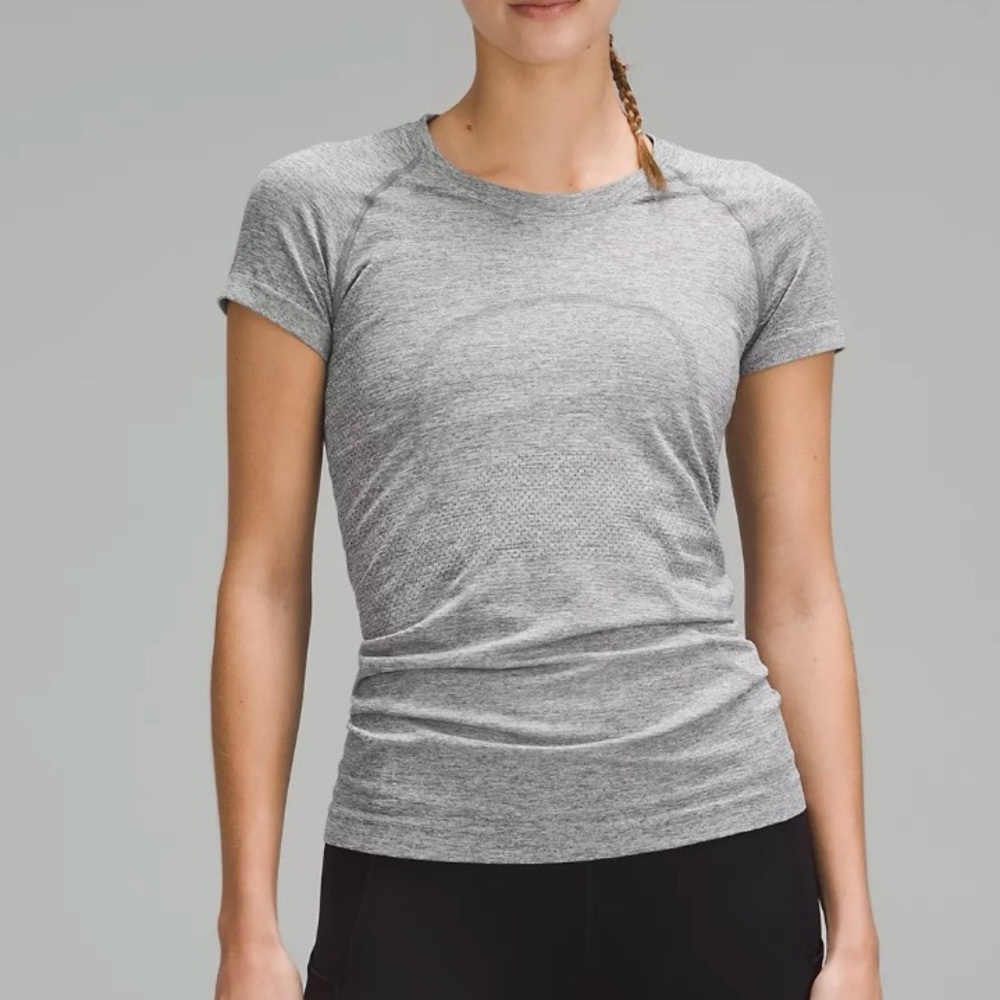 Lululemon swiftly tee - Picture 1 of 3